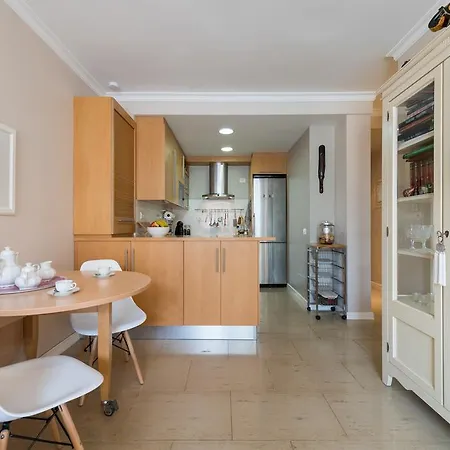 Miguel Rosas Appartement *